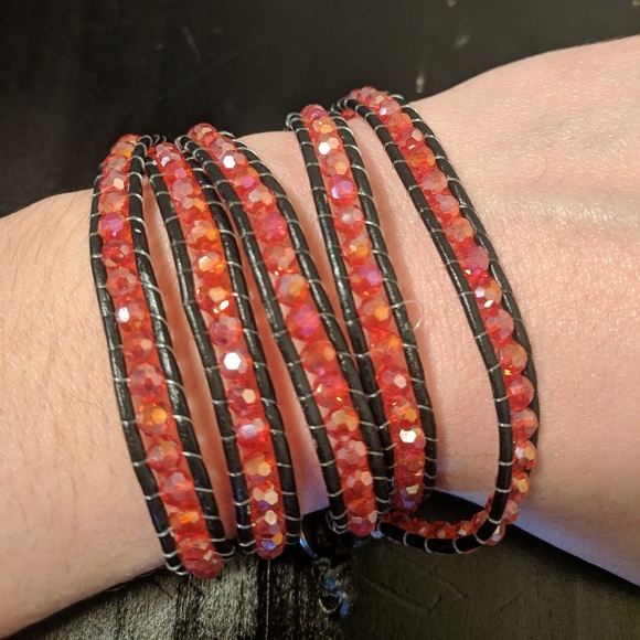 H2Z Red Crystal Wrap Bracelet - Picture 4 of 6